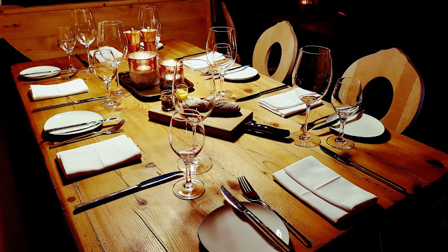 Opinii despre Wirtshaus Steuerberg în Kitzbühel - Gastronomie und Hotellerie