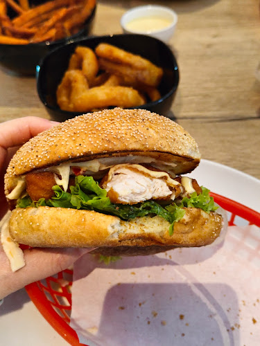 Comentarii opinii despre K-essen Tiroler Diner