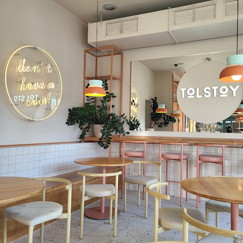 Tolstoy - Plant-Based Eatery - Gastronomie und Hotellerie
