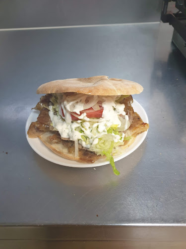 Opinii despre PIZZA DON - Pizza Burger Salate Snacks în Kufstein - Gastronomie und Hotellerie