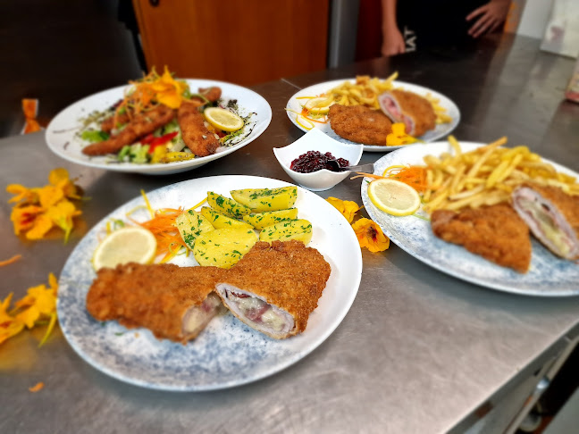 Opinii despre Tamaras Restaurant Edelbrände & Apartment în Villach - Gastronomie und Hotellerie