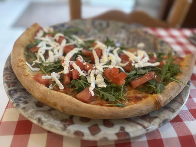 Pizzeria Gallo Bianco - Gastronomie und Hotellerie