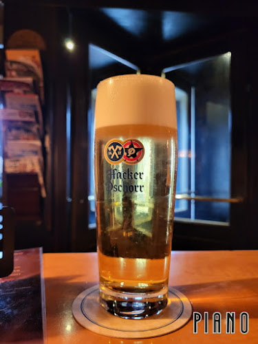 Piano-Bierlokal