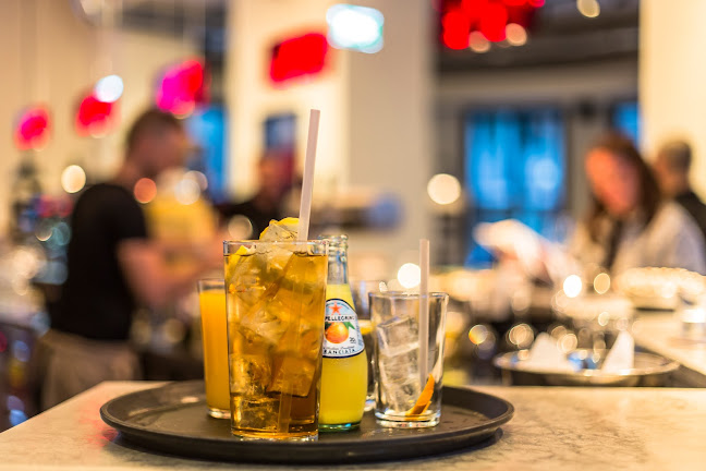 L'Osteria - Gastronomie und Hotellerie