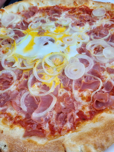 Opinii despre Pizzeria Halil în Senftenberg - Gastronomie und Hotellerie