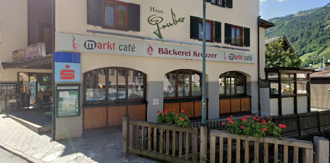 Kreuzer Martin OHG Bäckerei u Cafe