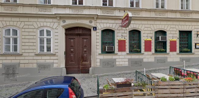 Pizzeria Valentino Restaurant