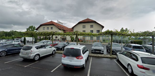 Opinii despre Landzeit Voralpenkreuz în Sattledt - Gastronomie und Hotellerie