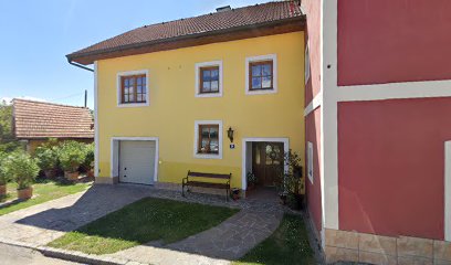 Familie Karner Heuriger