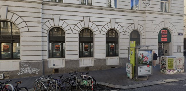 Opinii despre Backbone Irish Pub în Wien - Gastronomie und Hotellerie