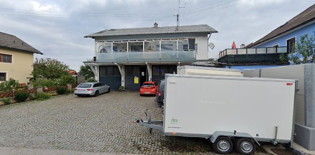 Monis Grillhendl - Monika Schallmeiner