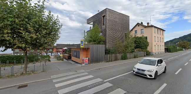 Kiosk bei der Mili / Pipeline