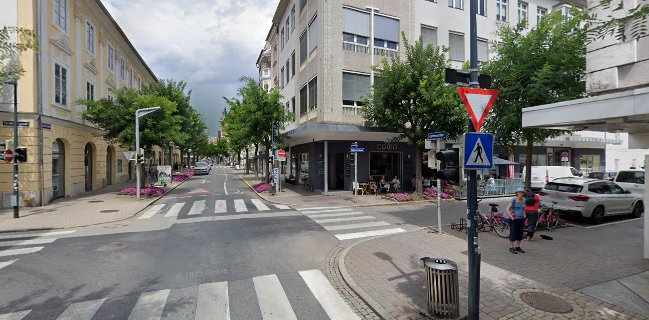 Cafe como coffee & more